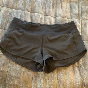 Lululemon Size 8 Black Shorts